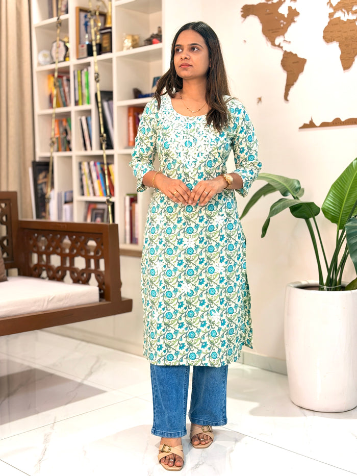 Lakhnavi Long Kurti 140303