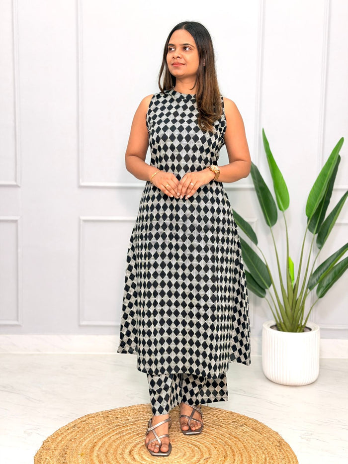 Cord Sets Haulter Neck-020403