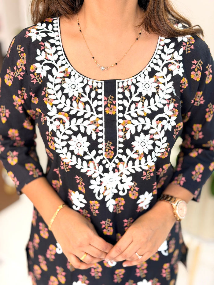 Short Kurti Lakhnavi-280204