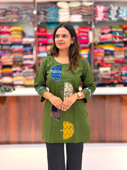 Short Kurti 260704