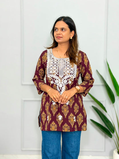 Short Kurti Lakhnavi 120704