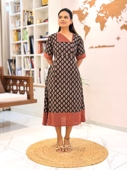 Flap Neck One Piece-02