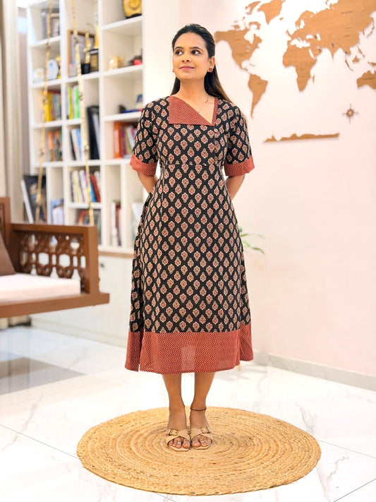 Flap Neck One Piece-02