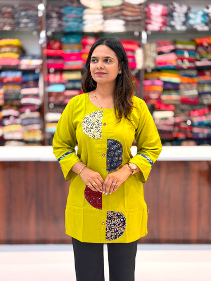 Short Kurti 260705