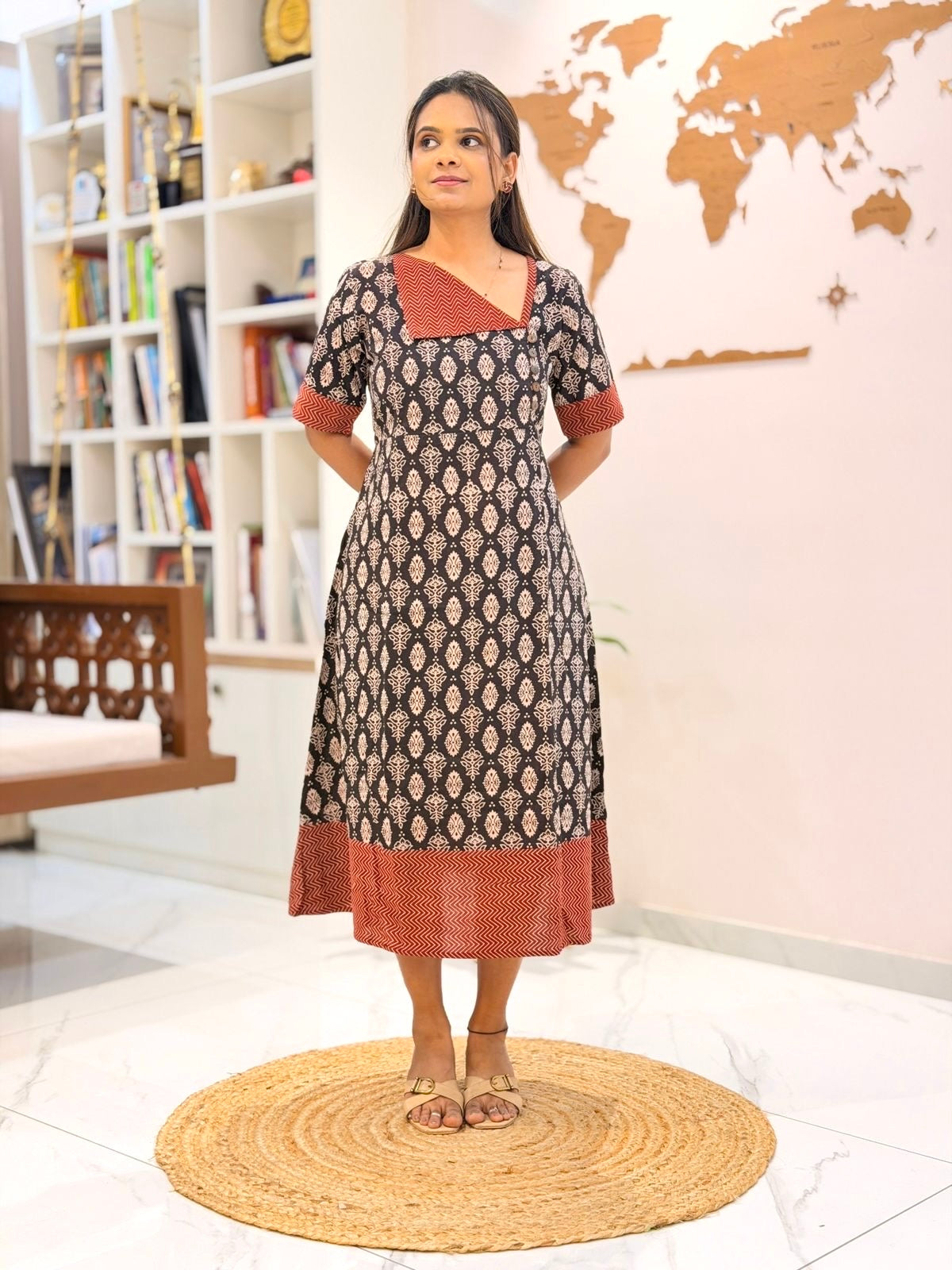 Flap Neck One Piece-04