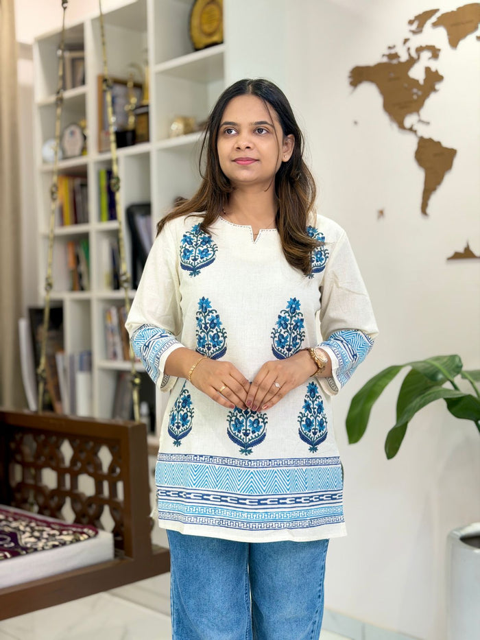 Short Kurti 300511