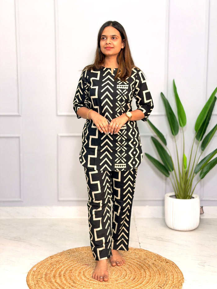 Short Cord Sets-150203