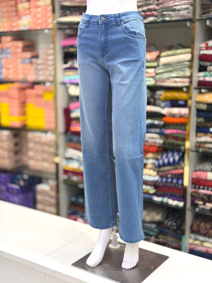 Jeans Straight Fit Wide Bottom 01
