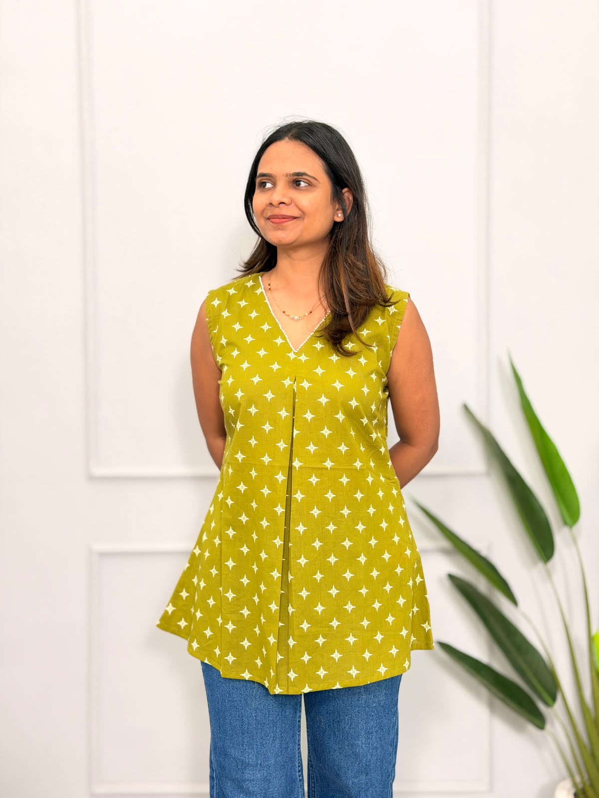 Short Kurt V neck 060807