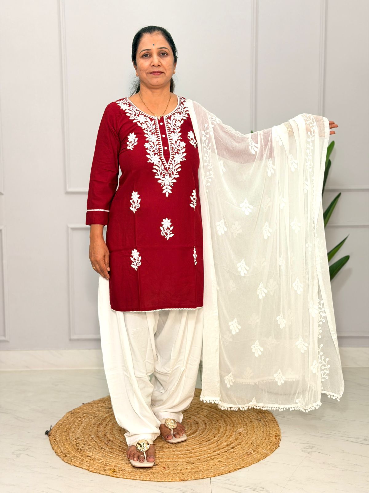Lakhnavi Kurti Pant Set 110504